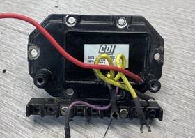 0585995 Cdi Voltage Regulator Rectifier 1993 200hp V6 Johnson Evinrude 584641