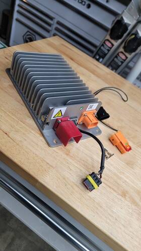 Tdc-iy-108-12 Elcon 1000w Dc-dc Converter Input Voltage 74-162v Dc Output 14.0v