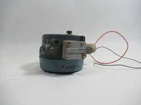 E69f-bh2 Foxboro Current To Air Converter Missing Bracket Used