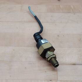 39929435 Ingersoll-rand Pressure Sensor Transducer 0-100 Psis - Used