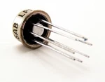 LP2951H National Semiconductor Adjustable Micropower Voltage Regulators. Fixed Price $35.00.